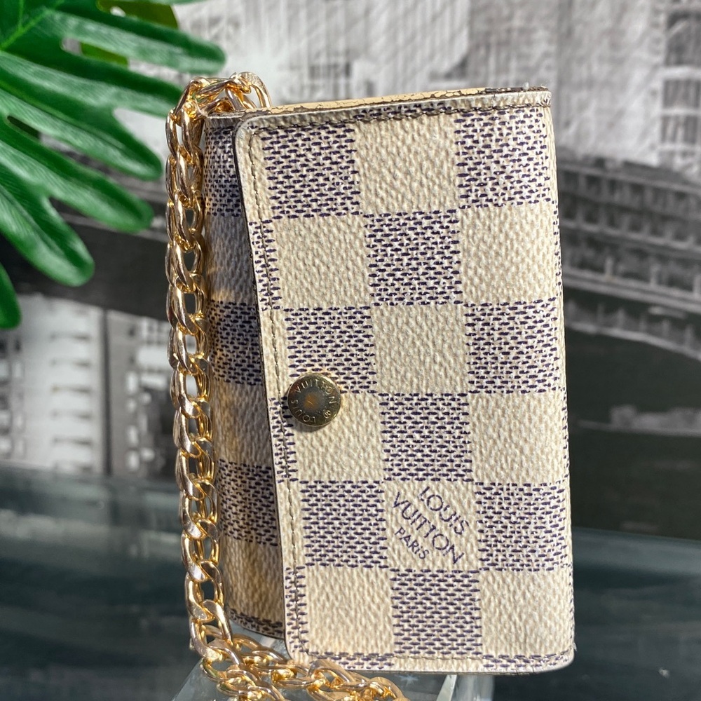 Authentic Louis Vuitton Damier Azur Key Card Holder - Picture 4 of 17